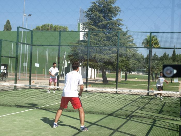 El programa deportivo de San Buenaventura arranca en Moraleja con un torneo de pádel