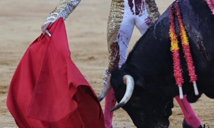 El torero Emilio de Justo y el ganadero Victorino Martín triunfan en la Feria de San Juan de Soria