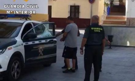 Detenido en Málaga un macroestafador online tras una venta fraudulenta en Ceclavín