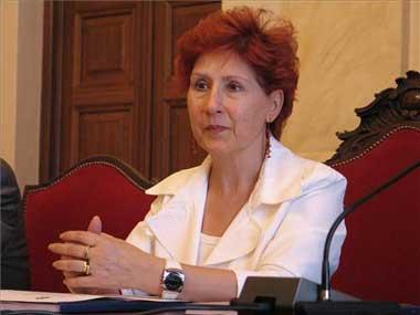 La alcaldesa de Cáceres, Carmen Heras, ingresada desde la tarde de ayer por una crisis hipertensiva