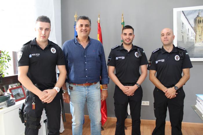 La Policía Municipal de Coria incorpora a dos nuevos agentes para reforzar su trabajo