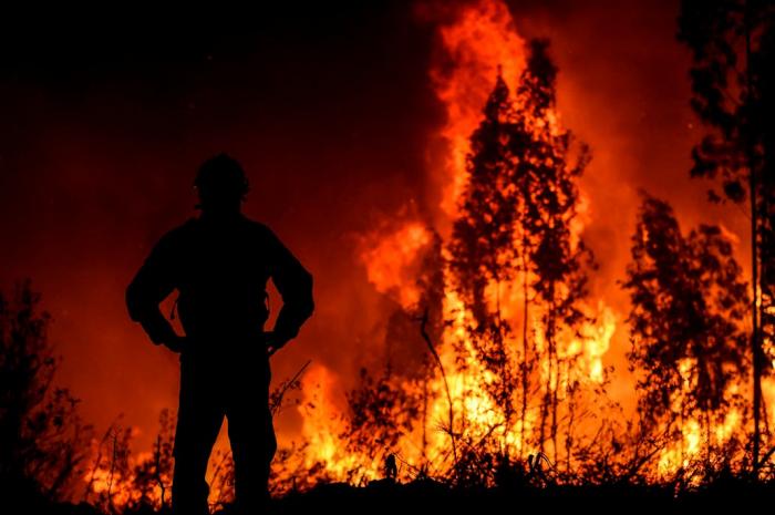 Los graves incendios de Portugal no afectan a la zona transfronteriza, que garantiza la seguridad de la población