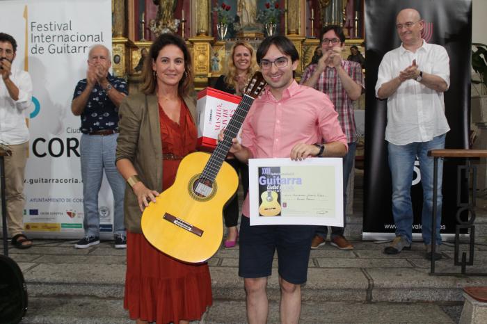 Luis Alejandro García Pérez, de Tenerife, gana el concurso del XXIII Festival Internacional de Coria