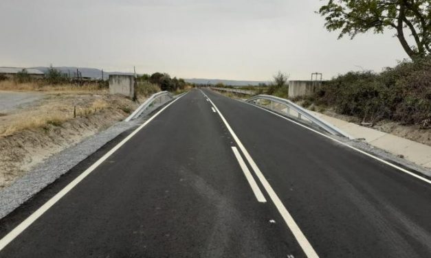 Acondicionada la carretera CC-84 que une Carcaboso con Valdeobispo que estaba afectada por los regadíos