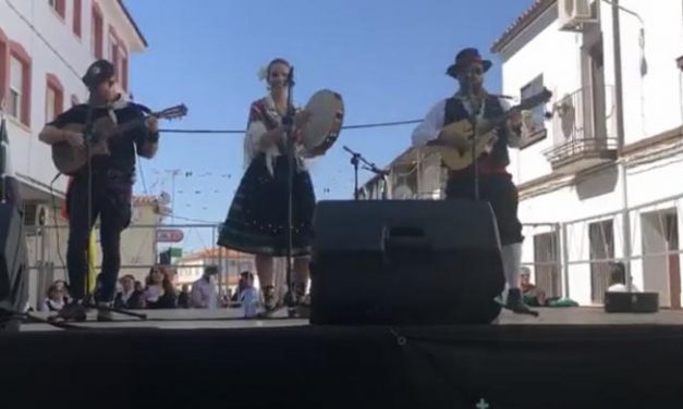 Numeroso público se da cita en Moraleja en las actividades del Día de Extremadura