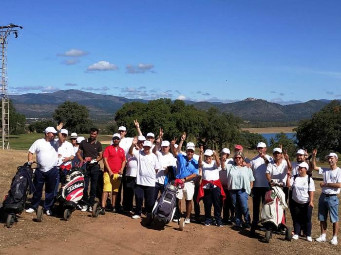 Más de 40 golfistas con discapacidad participan en el torneo XXV aniversario Mensajeros de la Paz