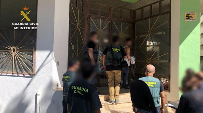 Detenida en Hervás una joven como encubridora del presunto asesino de un hombre en Alicante