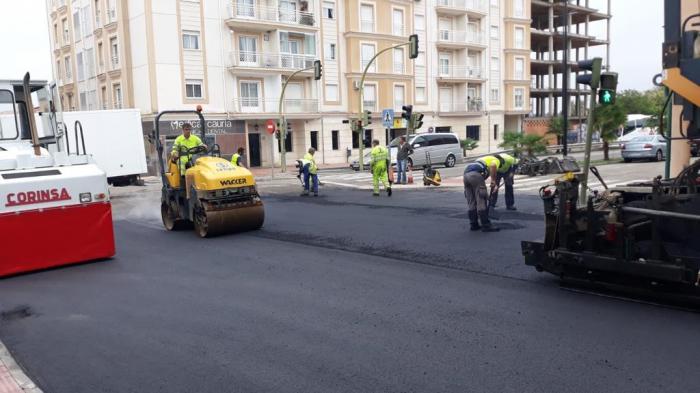 El Ayuntamiento de Coria comienza las obras de pavimentación y asfaltado de calles en la ciudad y pedanías