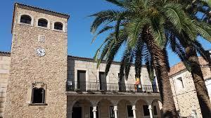El Ayuntamiento de Coria instará en pleno a que la Junta solucione la situación del Hospital