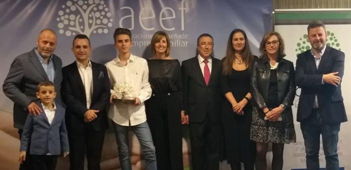 La empresa Jacoliva y sus cuatro generaciones reciben el XII Premio Familia Empresaria