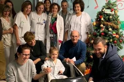 Los niños del Hospital San Pedro de Alcántara de Cáceres irán al quirófano en un coche eléctrico