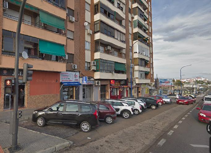 Fallece un joven de 27 años tras recibir dos disparos en un establecimiento de Badajoz