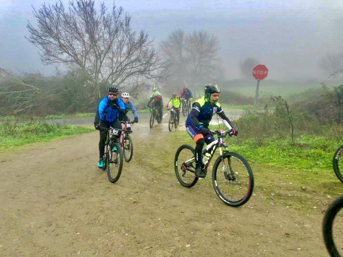 Un total de 250 ciclistas de toda la región recorrieron el entorno de Coria en la XIII Marcha BTT