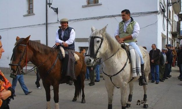 Valverde del Fresno cerrará la programación de San Blas con una carrera a caballo por las calles del municipio