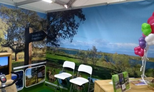Almaraz impulsa sus recursos naturales en la XV Feria Internacional de Turismo Ornitológico