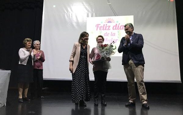 Coria rinde homenaje a Valentina Colo una antigua panadera local con motivo del Día de la Mujer
