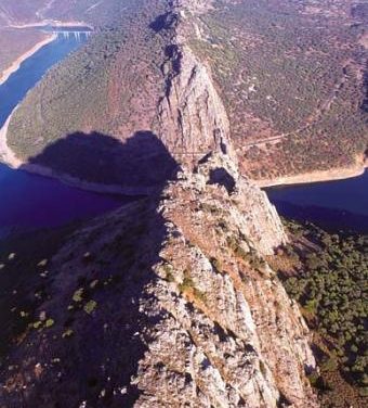 La Junta de Extremadura invertirá cinco millones de euros en la mejora de los montes cacereños