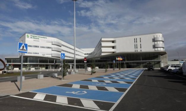 El Colegio de Médicos pide más fondos para ejecutar la segunda fase del hospital de Cáceres