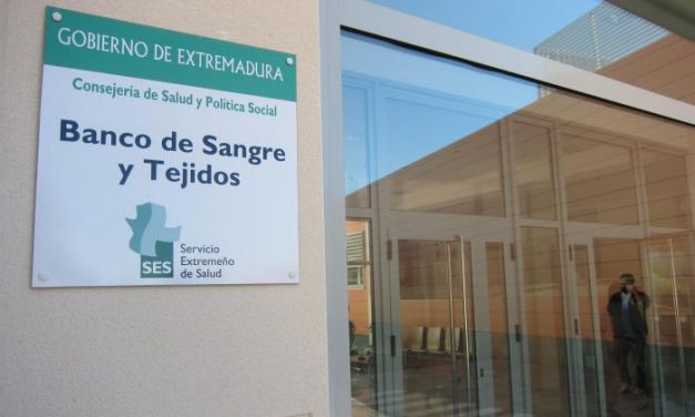 Los equipos del Banco de Sangre de Extremadura recogerán este mes casi 4.000 donaciones