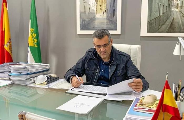 El alcalde de Coria anuncia un plan de activación de la economía local «justo, equitativo y realista»