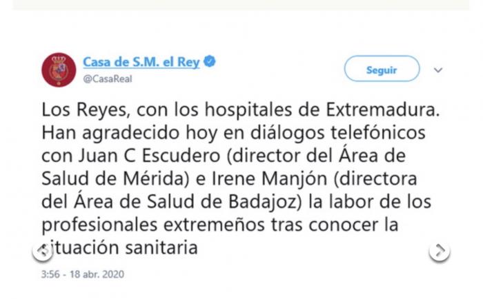 Los Reyes de España se interesan por la labor que ejercen los profesionales extremeños de la Sanidad
