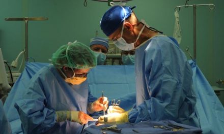 El Centro de Cirugía de Mínima Invasión invertirá 7,3 millones de euros en nuevos robots quirúrgicos