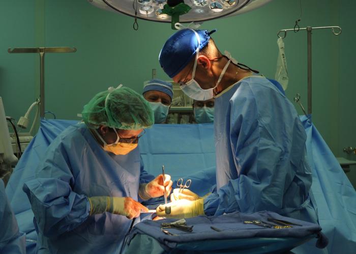 El Centro de Cirugía de Mínima Invasión invertirá 7,3 millones de euros en nuevos robots quirúrgicos