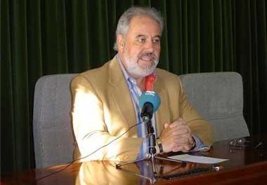 Rafael Mateos, actual alcalde de Navalmoral, ratifica su candidatura para presidir el PP regional