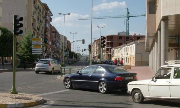 El Ayuntamiento de Coria es pionero en España al recibir 435 ópticas de semáforos valoradas en 100.000 euros