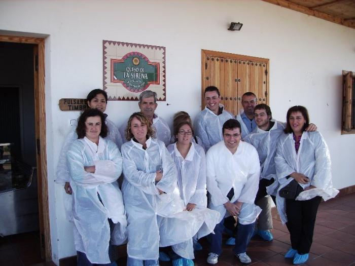 Queso de la Serena estrecha su colaboración con el Instituto de Formación Agraria de Andalucía
