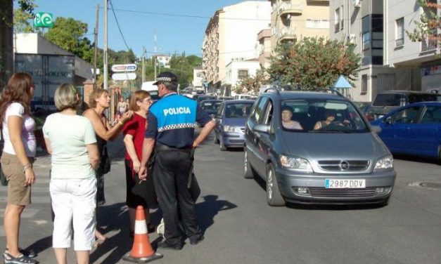 El Ayuntamiento de Navalmoral de la Mata elabora un plan bianual de señalización vial