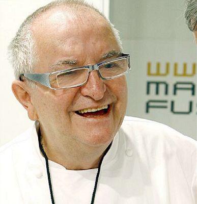 Juan Mari Arzak elogia la cocina extremeña, que evoluciona sin olvidar las raíces en casa