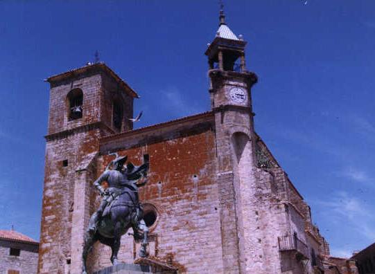 El ayuntamiento de Trujillo realiza la memoria para optar a la candidatura de  Patrimonio de la Humanidad