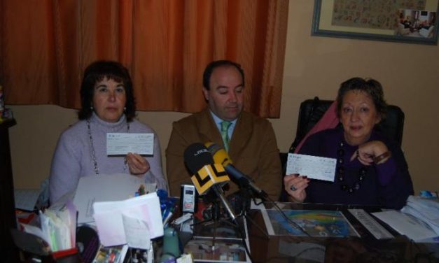 La Caixa otorga 800 euros para ayudar con cenas y lotes navideños a las familias desfavorecidas de Trujillo