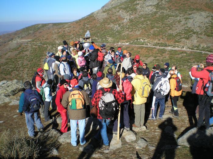 Los senderistas de Sierra de Gata subirán el domingo al monte Jálama para colocar un nacimiento