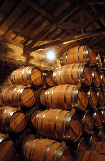 La suspensión de pagos de la industria vinícola del Oeste Inviosa hace aflorar la «asfixia» del sector bodeguero