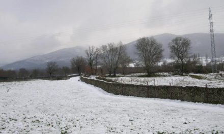El 112 decreta la alerta por nieve en la zona norte de Cáceres, en Montánchez y en Las Villuercas