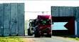 La Policía Local de Badajoz intercepta un camión con alimentos sin control higénico-sanitario