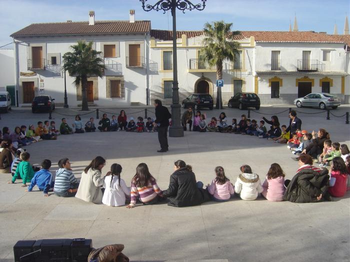 Casatejada acoge un encuentro de niños de catequesis de las localidades de Majadas y Serrejón