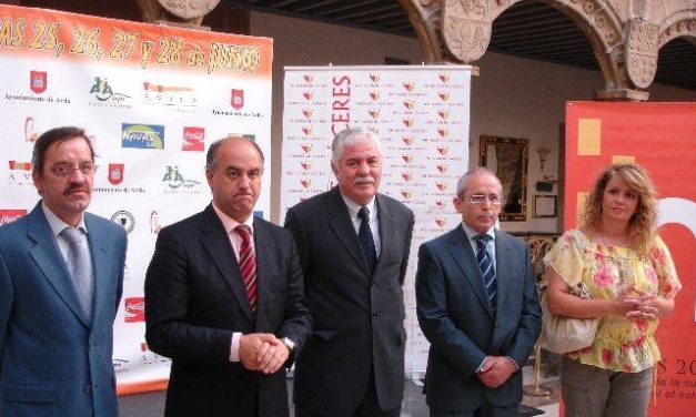 La Diputación de Cáceres presenta en Ávila la riqueza gastronómica de la provincia como reclamo turístico