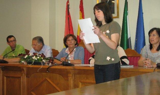 El Ayuntamiento de Moraleja incorpora a su plantilla municipal a dos conserjes discapacitados psíquicos