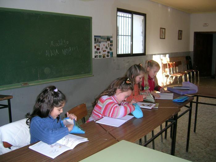 Nueve niños son admitidos en un colegio de Badajoz tras las «irregularidades» de algunos padres de alumnos