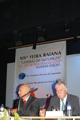 Extremadura pide a Portugal que apueste por el AVE en la inauguración de la XIV edición de la Feria Rayana