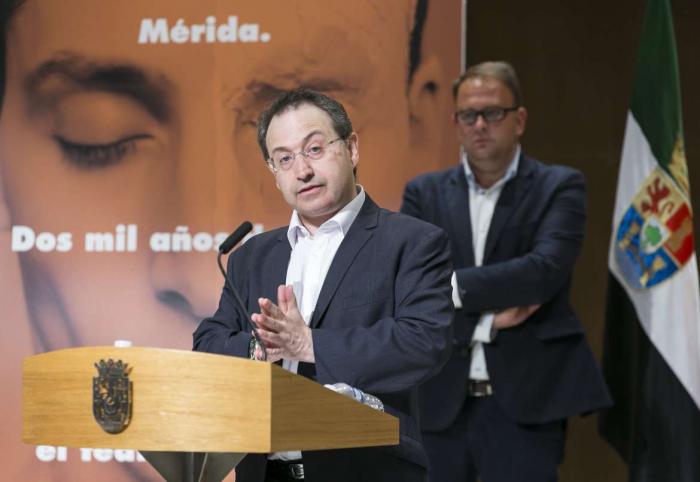 La Junta de Extremadura anuncia el destino de 100.000 euros procedentes del superávit del Festival de Mérida a grupos de teatro extremeños
