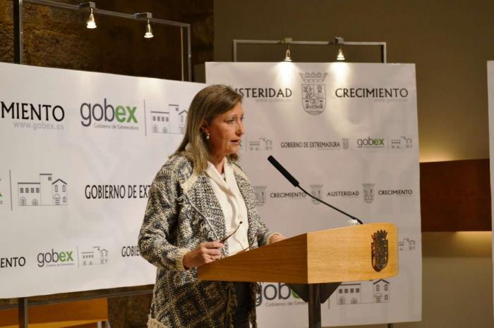 Extremadura destina cuarenta millones de euros para la renovación tecnológica de todas las aulas extremeñas