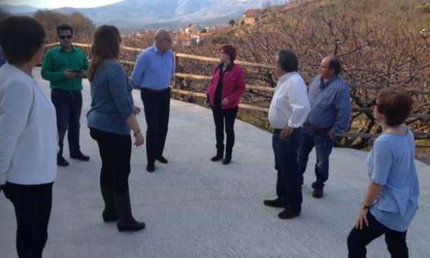 Echávarri presenta la transformación en regadío de 300 hectáreas en Casas del Monte y subraya los 90.000 euros invertidos en Gargantilla