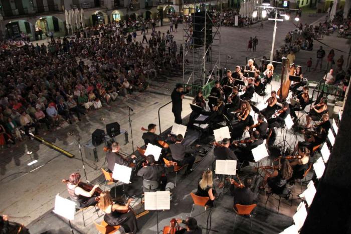 La Consejería de Cultura llevará el programa de conciertos gratuitos al aire libre a siete localidades de la región
