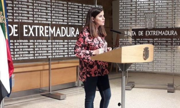 La Junta de Extremadura invierte 1,46 millones en becas complementarias para enseñanzas universitarias