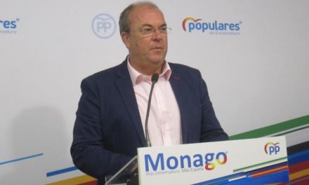 Monago pide a la Unión Europea recursos para luchar contra el desempleo y la despoblación