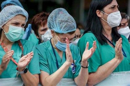 Monago lamenta el fallecimiento del primer médico por coronavirus en Extremadura